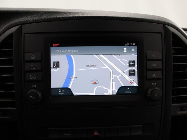 Mercedes-Benz VITO eVito Lang 66 kWh | Stoelverwarming | Navigatie | Parkeercamera | Airco