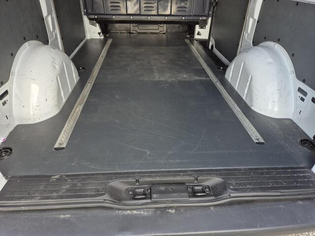 Mercedes-Benz VITO 116 CDI Lang Trekhaak, Airco, LM Velgen