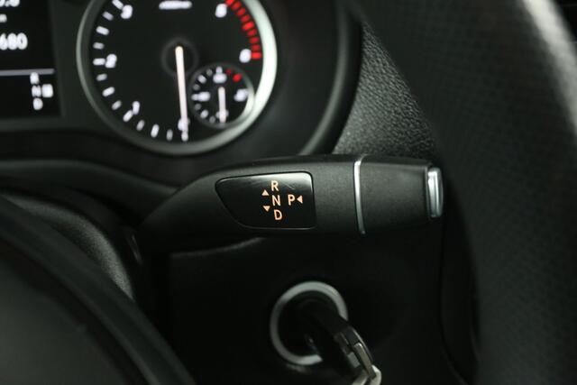 Mercedes-Benz VITO 114 CDI Lang Automaat Airco Camera Carplay Cruise Leder 3 Persoons Elektrpakket Sidebars