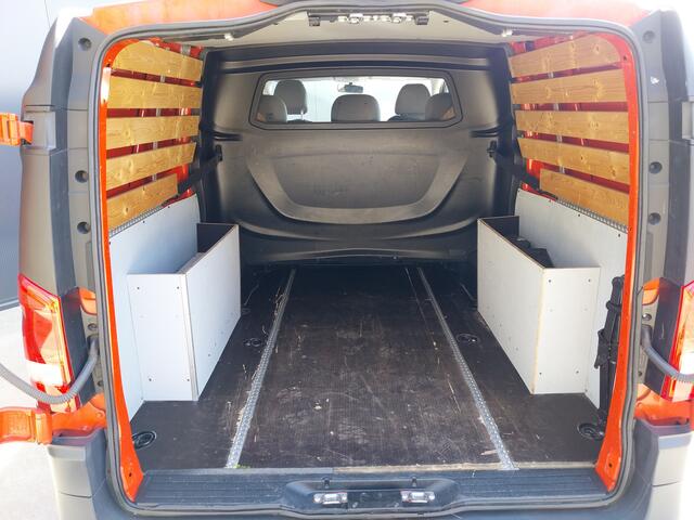 Mercedes-Benz VITO 114 CDI AUTOMAAT MARGE 4X4 DUBBELE CABINE ALLRAD L2 H1 4WD