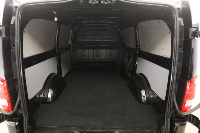 Mercedes-Benz VITO 114 CDI Lang Automaat Airco Camera Cruise Carplay Navi Trekhaak 18''LMV Leder 3 Persoons Stoelverw.
