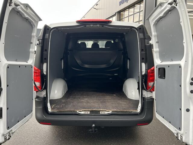 Mercedes-Benz VITO 114 CDI Extra Lang D.C. / Trekhaak / Navigatie / Camera / Cruise control / Airco / Achterdeuren