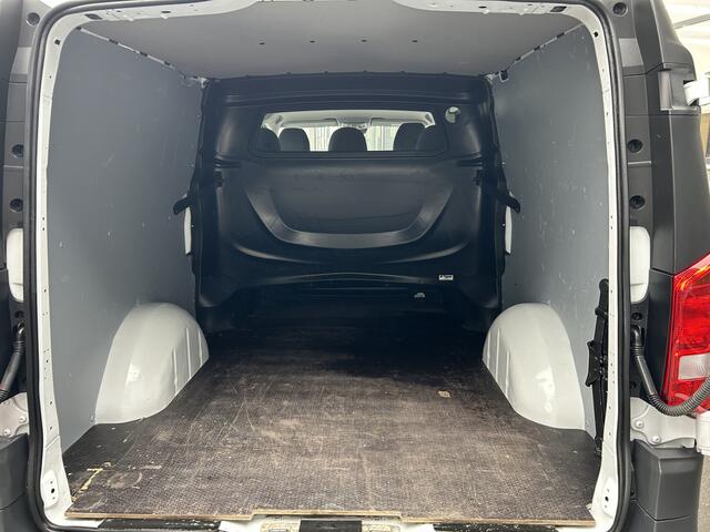 Mercedes-Benz VITO 114 CDI Extra Lang D.C. / Trekhaak / Navigatie / Camera / Cruise control / Airco / Achterdeuren