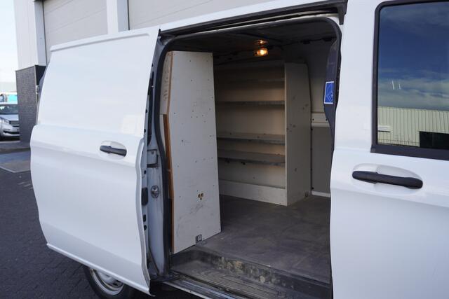 Mercedes-Benz VITO 110 CDI Lang EURO 6 - Airco - Cruise - Trekhaak - ¤12.900,- Excl.