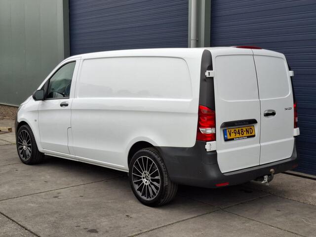 Mercedes-Benz VITO 114 CDI Lang AIRCO / CRUISE CONTROLE / NAVI / TREKHAAK / AUTOMAAT