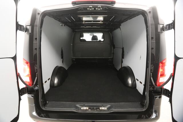 Mercedes-Benz VITO 114 CDI Lang Automaat Airco Camera Carplay Cruise Navigatie 3 Persoons 18''LMV Trekhaak