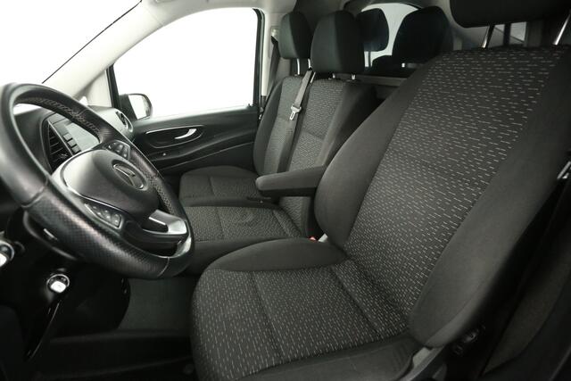 Mercedes-Benz VITO 114 CDI Lang Automaat Airco Camera Carplay Cruise Navigatie 3 Persoons 18''LMV Trekhaak