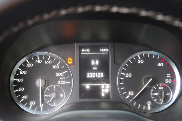 Mercedes-Benz VITO 114 CDI XL, L3 DC-5P, BLACK EDITION, AUT. TREKHAAK, CRUISE, CLIMA, NAP, SIDESTEPS, DUBBELE CABINE, NL AUTO