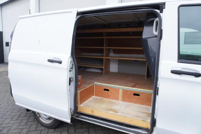 Mercedes-Benz VITO 109 CDI Lang EURO 6 - Airco - Trekhaak - Dakdragers - ¤ 8.950,- Excl.