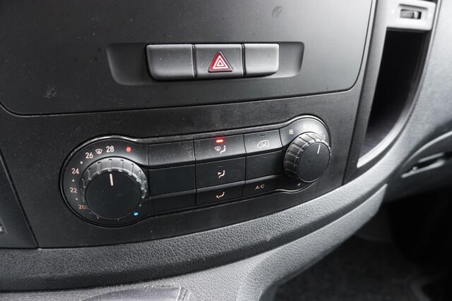 Mercedes-Benz VITO 109 CDI Lang EURO 6 - Airco - Trekhaak - Dakdragers - ¤ 8.950,- Excl.