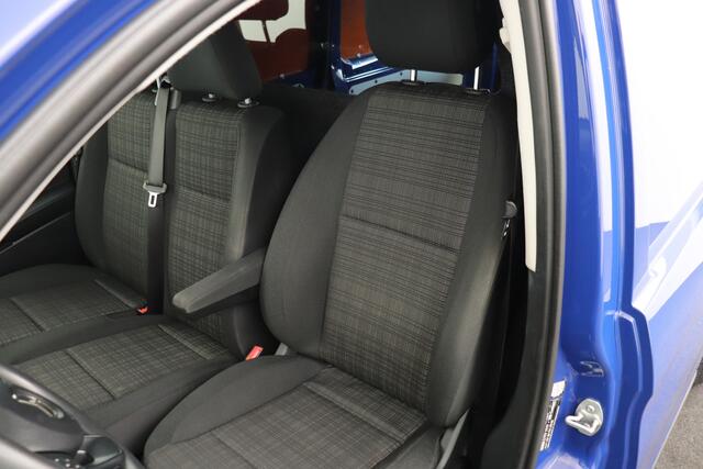 Mercedes-Benz VITO 114 136 PK Aut. Lang 3-Pers EURO6 Camera Climate Cruise