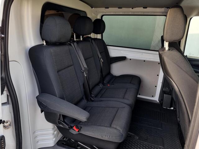 Mercedes-Benz VITO 114 CDI Lang DC Comfort Dubbel Cabine / Trekhaak / 1700KG Trekgewicht / Navi / Airco / Camera / Stoelverwarming / Facelift