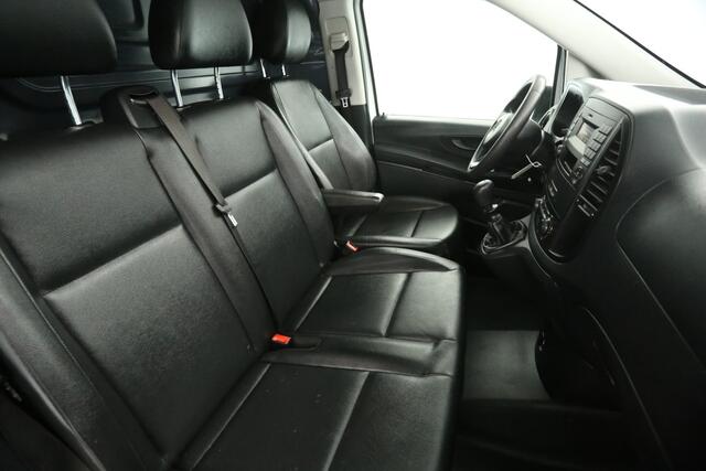 Mercedes-Benz VITO 111 CDI Lang Airco 3 Persoons Trekhaak Imperiaal 3 Persoons Leder Elektrpakket