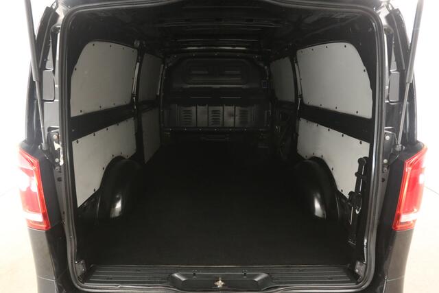 Mercedes-Benz VITO 119 CDI Extra Lang 191PK Automaat Airco LED Trekhaak 18"LMV Cruise Camera Navi 3 Persoons