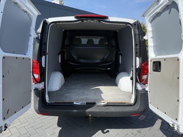Mercedes-Benz VITO 116 CDI 164 PK / **18.900 KM**/ L3H1 / DUBBELE CABINE / AIRCO / CRUISE / CAMERA / TREKHAAK