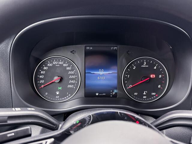 Mercedes-Benz VITO 116 CDI L2 Pro Trekhaak Multibeam LED Betimmering Achteruitrijcamera met perkeersensoren