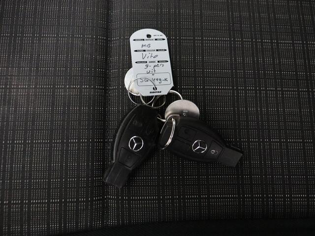 Mercedes-Benz VITO 9-Persoons Extra Lang Kombi/Personenbus | Airco | 2-2-2-3 stoelopstelling | BPM Vrij !