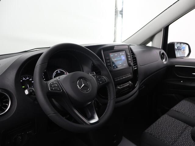 Mercedes-Benz VITO eVito Bestelwagen 66 kWh L2 | Navigatie | Airco | Bluetooth | Lederen Stuurwiel