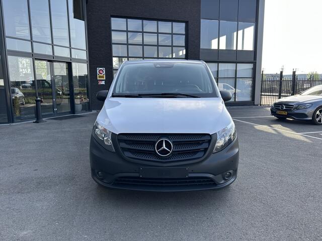 Mercedes-Benz VITO 116 CDI Extra lang / Automaat / Navigatie / Camera / Parkeersensoren / Airco / Cruise control / Achterdeuren