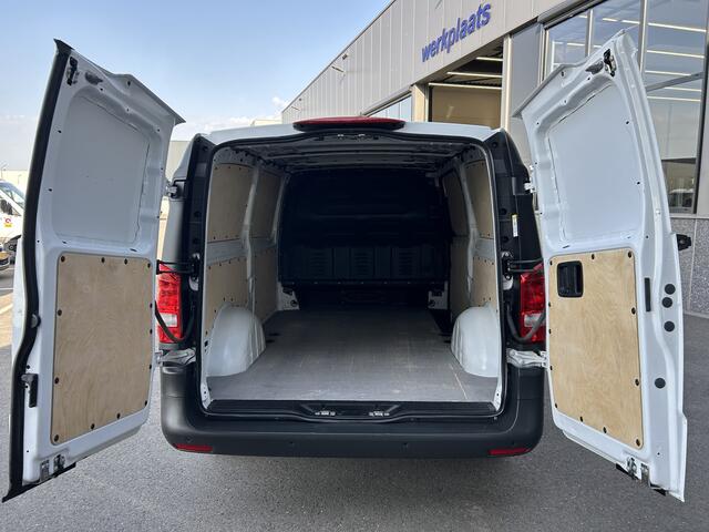 Mercedes-Benz VITO 116 CDI Extra lang / Automaat / Navigatie / Camera / Parkeersensoren / Airco / Cruise control / Achterdeuren