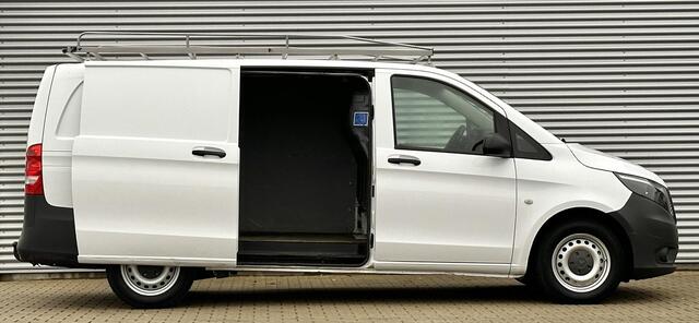 Mercedes-Benz VITO 111 CDI L2 Trekhaak airco. weinig km's Mercedes-Benz Vito 111 CDI Lang Trekhaak airco. weinig km's