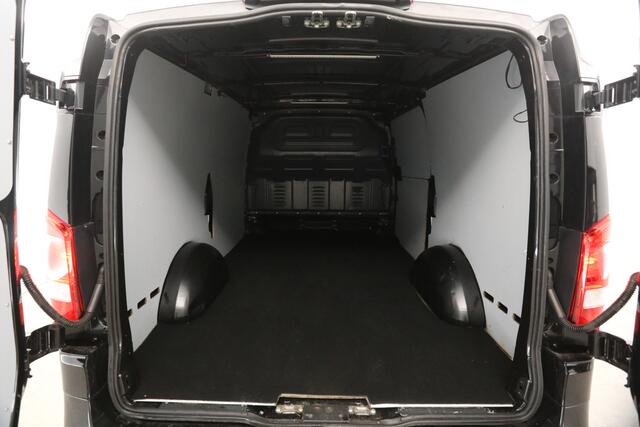 Mercedes-Benz VITO 114 CDI Lang Automaat Airco Cruise Camera Carplay Navigatie 3 Persoons LED 18''LMV Stoelverwarming