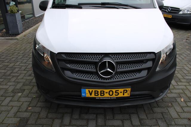 Mercedes-Benz VITO 111 CDI Lang airco cruise navi elek pakket marge
