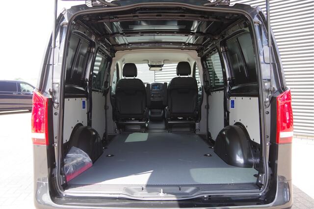 Mercedes-Benz VITO 116 CDI L2 AUT. LED, 2X SCHUIFDEUR, LEDER, CAMERA, NAVI, CRUISE, CLIMA, PARKEERSENSOREN, APPLE CARPLAY