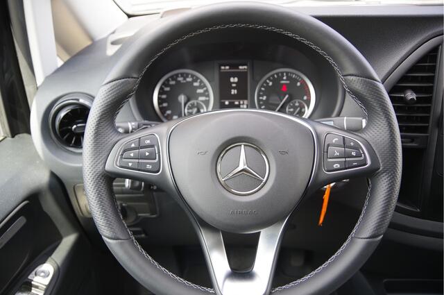 Mercedes-Benz VITO 116 CDI L2 AUT. LED, 2X SCHUIFDEUR, LEDER, CAMERA, NAVI, CRUISE, CLIMA, PARKEERSENSOREN, APPLE CARPLAY