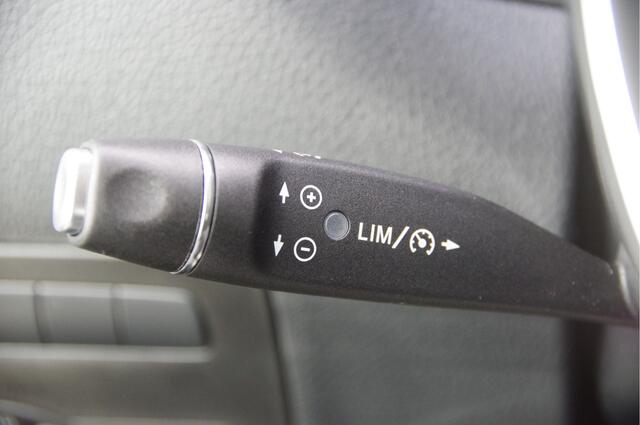 Mercedes-Benz VITO 116 CDI L2 AUT. LED, 2X SCHUIFDEUR, LEDER, CAMERA, NAVI, CRUISE, CLIMA, PARKEERSENSOREN, APPLE CARPLAY