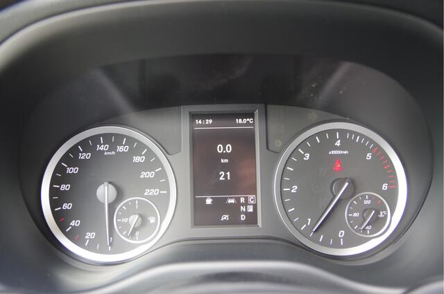 Mercedes-Benz VITO 116 CDI L2 AUT. LED, 2X SCHUIFDEUR, LEDER, CAMERA, NAVI, CRUISE, CLIMA, PARKEERSENSOREN, APPLE CARPLAY