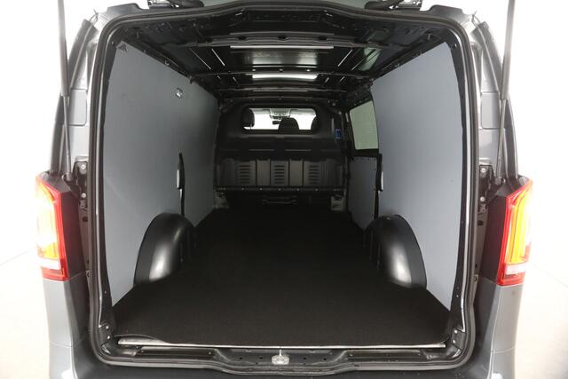 Mercedes-Benz VITO 114 CDI Lang Automaat LED Camera Carplay Cruise Airco Navi PDC 3 Persoons 17''LMV