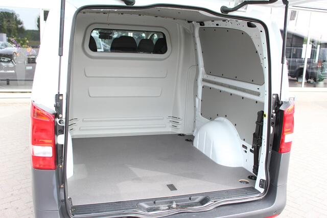 Mercedes-Benz VITO 116 CDI Aut. Extra Lang Dubbel cabine 6 Pers | 4X4 | 4-Matic | Dubbel cabine