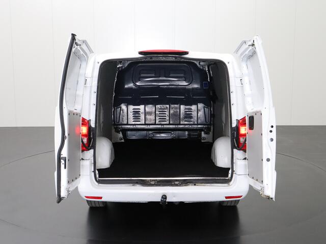 Mercedes-Benz VITO 114CDI 7G-Tronic Automaat Lang | Achterdeuren | Airco | Cruise | 3-Persoons | Trekhaak | Betimmering
