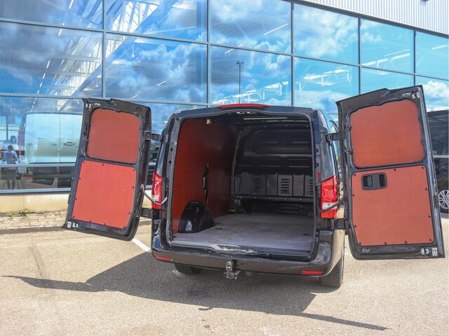 Mercedes-Benz VITO 114 CDI L2 | AIRCO/NAVI/DISTRONIC/CAMERA | Certified