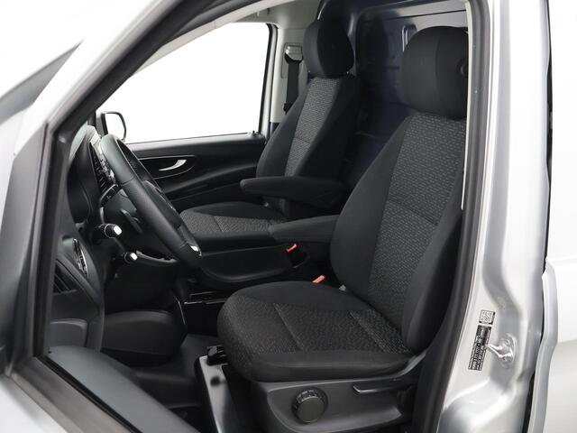 Mercedes-Benz VITO 114 CDI Aut. | L2 Lang | Schuifdeur L+R | LM Velgen | 2-zits | Navigatie | Trekhaak | Parkeercamera | Climate Control | LED Koplampen | Certified