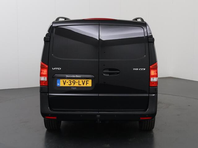 Mercedes-Benz VITO 119 CDI Aut. | Lang L2 | Climate Control | LM Velgen | Parkeercamera | 3-zits | Achterdeuren | Cruise Control | Navigatie | Certified