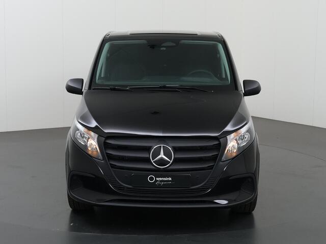 Mercedes-Benz VITO 114 CDI GB L2 PRO | Trekgewicht 2500 kg | Achteruitrijcamera | Climate Control | Voorstoelen Verlengbaar |