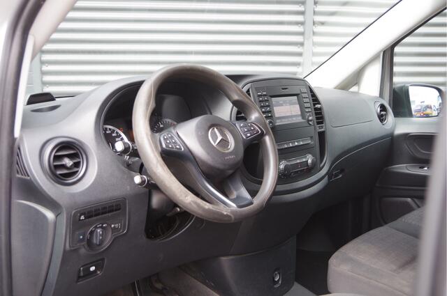 Mercedes-Benz VITO 114 CDI L2 3-ZITS, AUT. AIRCO, CRUISE, CAMERA, 18'' LMV, PARKEERSENSOREN, NL AUTO, NAP