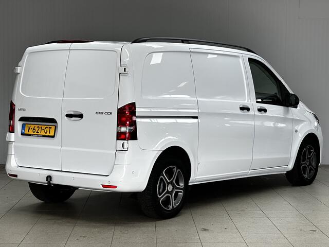 Mercedes-Benz VITO 109 CDI Functional Lang/ Zij-Schuifdeur rechts/ 17'' LMV/ Bumpers in kleur/ Airco/ Cruise/ Elek. pakket/ Bluetooth/ Armsteun/ Multi. LEDER. Stuur/ PDC V+A/ Dakrails.