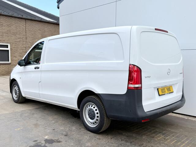 Mercedes-Benz VITO 114 2.1 CDI Automaat L2H1 LED Climate Control Cruise Control Lane Assist Navigatie Camera Parkeersensoren voor achter
