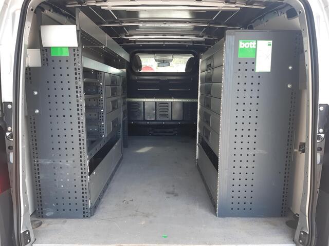 Mercedes-Benz VITO 114 CDI L2 Autm. Navi Airco PDC Werkplaatsinrichting