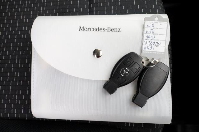 Mercedes-Benz VITO 114 CDI 136pk Compact 9G Automaat 2x Schuifdeur/LED/Camera/Navi/Inrichting 05-2022