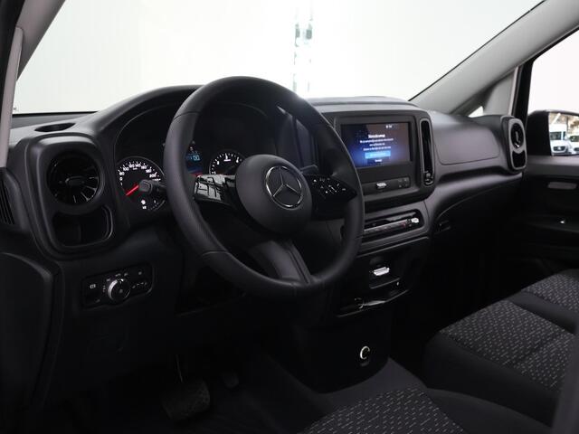 Mercedes-Benz VITO 114 CDI | Aut. | Lang L2 | Pro | 3-zits | Cruise Control | Airco | All-season | Stoelverwarming | 2500 KG. AHW | Trekhaak | Certified