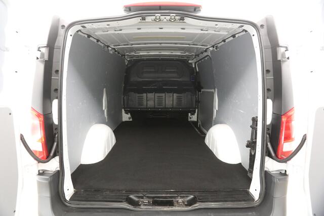 Mercedes-Benz VITO 114 CDI Lang | Airco | Cruise | Camera | Navi | Parkeersens. | Trekh.