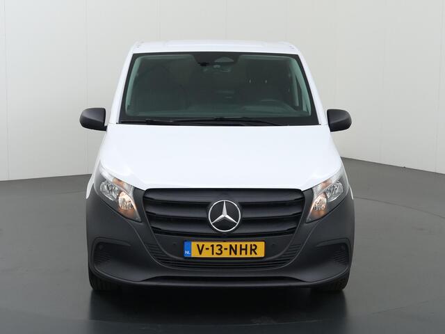 Mercedes-Benz VITO 116 CDI | Lang L2 | Pro | Navigatie | Parkeercamera | Stoelverwarming | Keyless Go | Achterdeuren met ruit | 3-zits | Certified