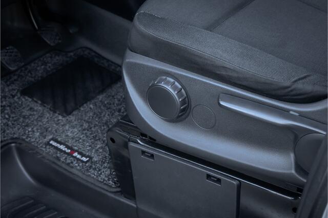 Mercedes-Benz VITO 111 CDI Lang - 19 inch AMG- Climate Controle