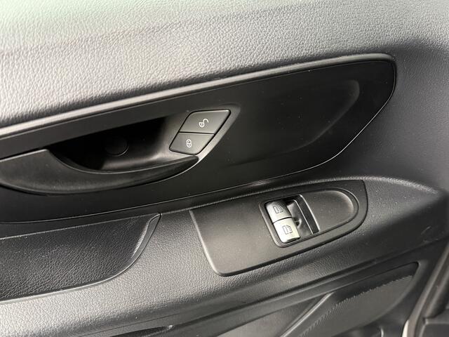 Mercedes-Benz VITO Lang Dubbele Cabine Comfort | Airco | Cruise | Trekhaak | Privacy Glass