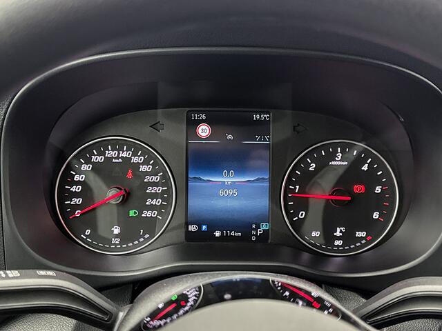 Mercedes-Benz VITO 116 CDI L2 Pro Multibeam Led Trekhaak Achteruitrijcamera met sonsoren Betimmering Cruise Control