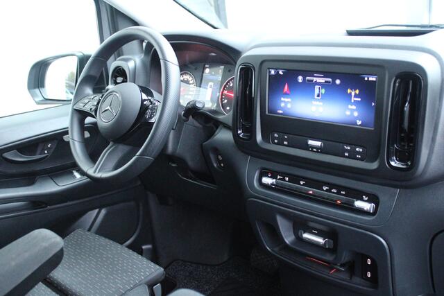 Mercedes-Benz VITO 116 CDI / Aut / Lang / DC / 2x Schuifdeur / Led / Vol Opties / NIEUWSTAAT